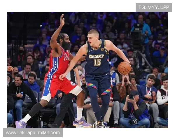 76人场上协作：内外配合的改善推动整体进步